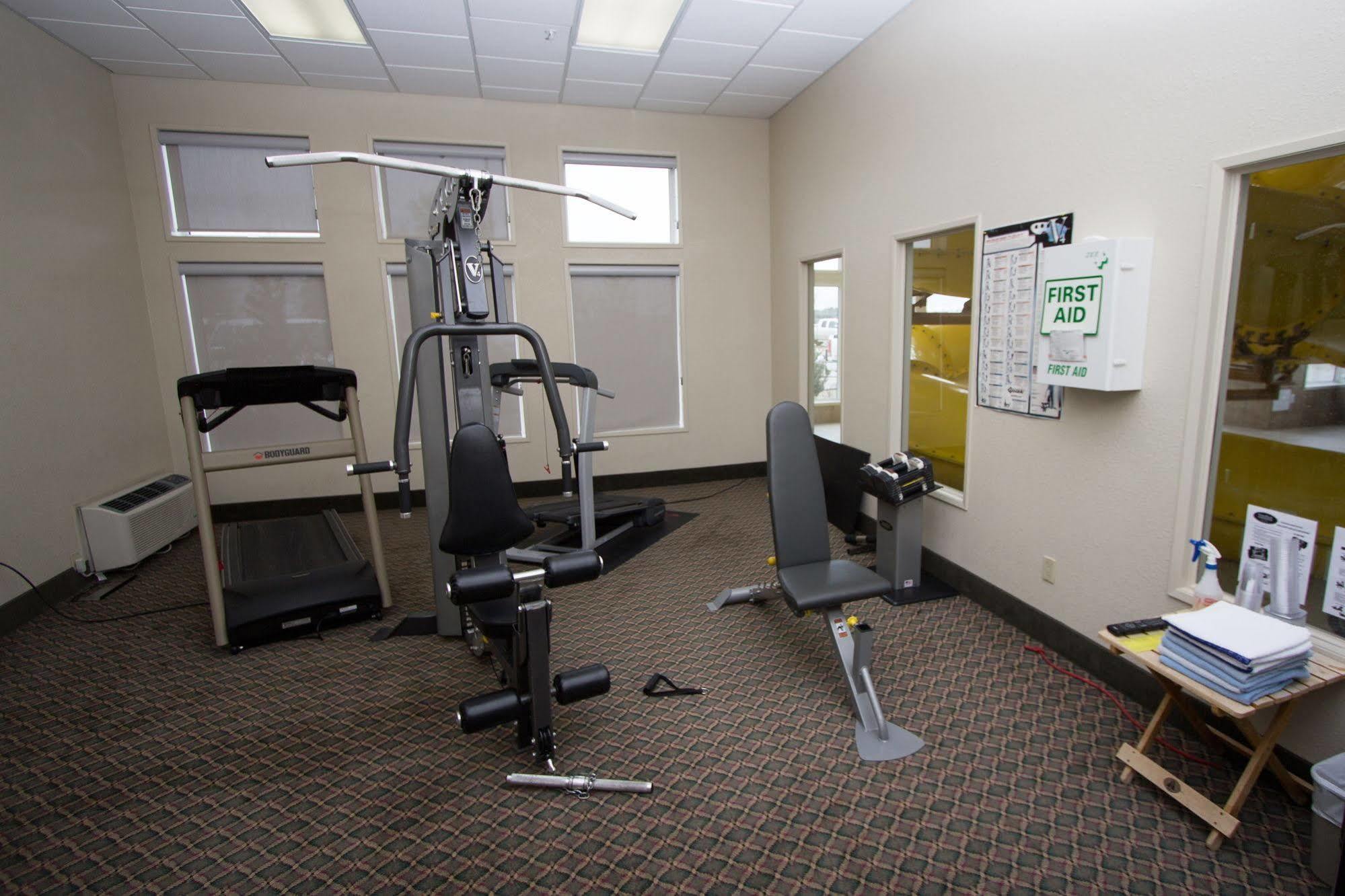 Service Plus Inns & Suites Drayton Valley Exteriör bild